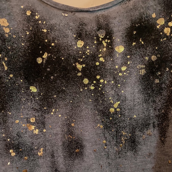 Decree Top - Picture 2 of 6